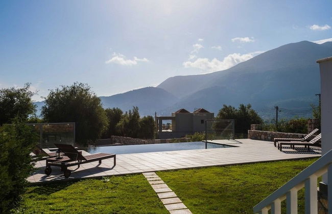 White Villas - Photo 36