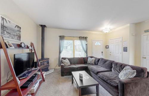 Sittin' By The Sea - Foto 1