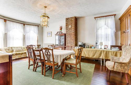 Groups Welcome! Historic Queen Anne Gem in Garrett - Foto 7