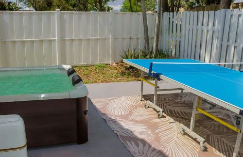 Designer Stylish Villa by Sawgrass with Hot Tub and Arcade Games - Foto 48