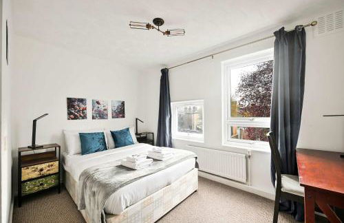 Spacious 5-Bedroom Family Home in Greenwhich - Foto 20