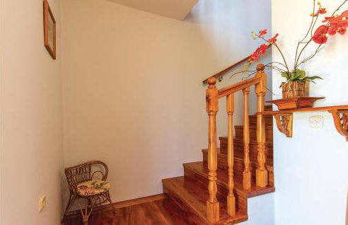 Beautiful Apartment In Hrboki With Wifi - Photo 28