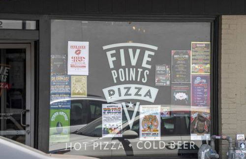 Jolene on Main - East Nash - 1 Mile to DTNash - NEW - Foto 56