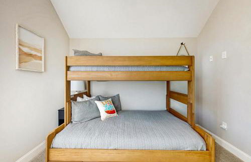 Lake View Cabin Sleeps 10 Pool Golf Marina Access - Foto 17