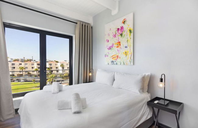 Manhattan On Coral Apartments - Photo 8