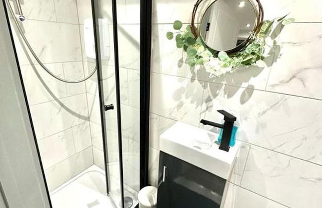 Inviting Studio Flat at Lewisham Way, Se14 London - Foto 6