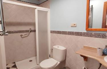 La Alcoba de Becquer - Photo 55