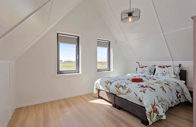 Coastal Getaway w/ Sauna - Photo 25