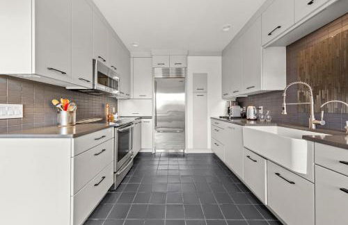 Relaxing Catskill Escape- Mountain Views - Hot Tub - Fire Pit - Heated Pool - Foto 19