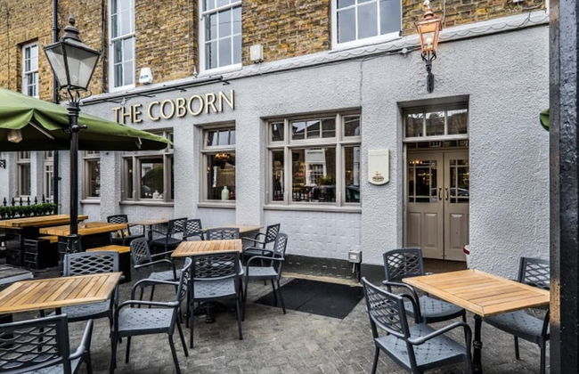 Chic Victorian Flat in Private Estate - Mile End! - Foto 20