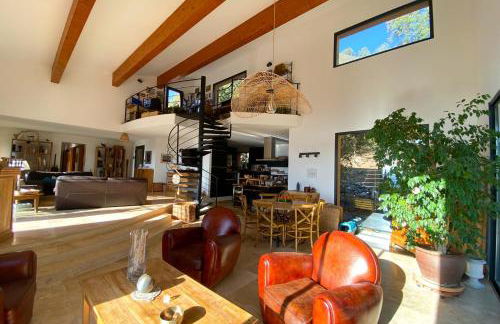 Luxury Villa 8 Guests - Lake View & Private Pool - Foto 16