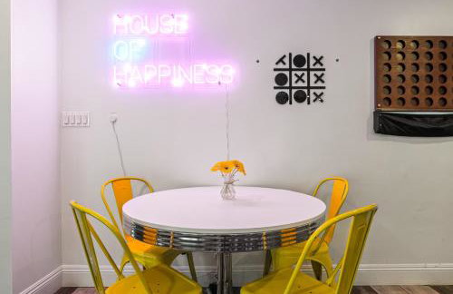 Los Angeles charming big house, king bed, parking, EV - Photo 18