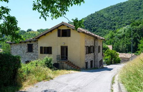 Lovely Apartment In Montemonaco - Foto 14