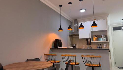 Camboinhas - Piscina e Garagem na Rua da praia - Foto 2