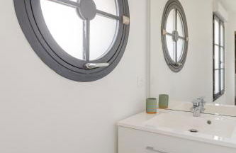 Studio Luxe - Vue Tour Eiffel - Proche Paris & Versailles - Foto 12