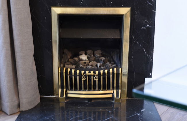 Spacious & Modern 2 Bed Apartment at Knightsbridge London - Photo 15