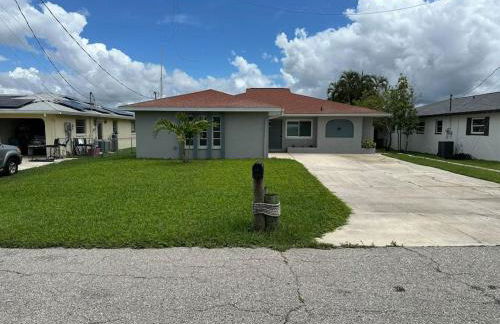 Cozy 2 BR Waterfront home with Heated Pool - Foto 47