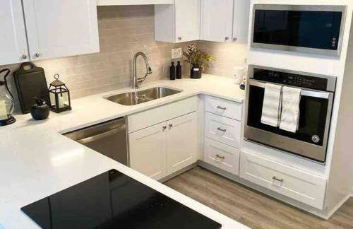 Colonial Stay- 7 BR-up to 14 Guests - Foto 33