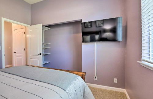 Spacious Folsom Getaway with Pool and Hot Tub! - Foto 20