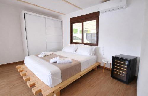 Aiora -Infinity Pool on the Cliff -Private Beach - Foto 33