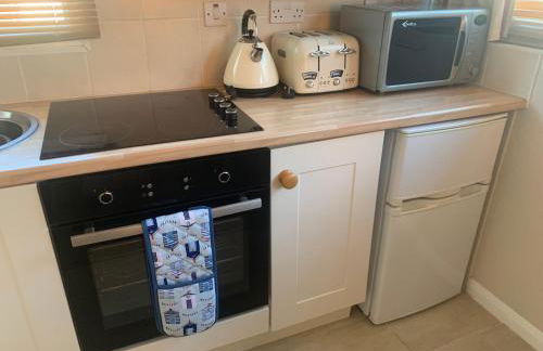 Dartmouth 2 Bed Detached Chalet 144 Norton Park - Foto 16