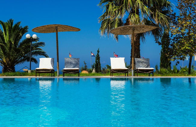 The Small Village - Foto 10