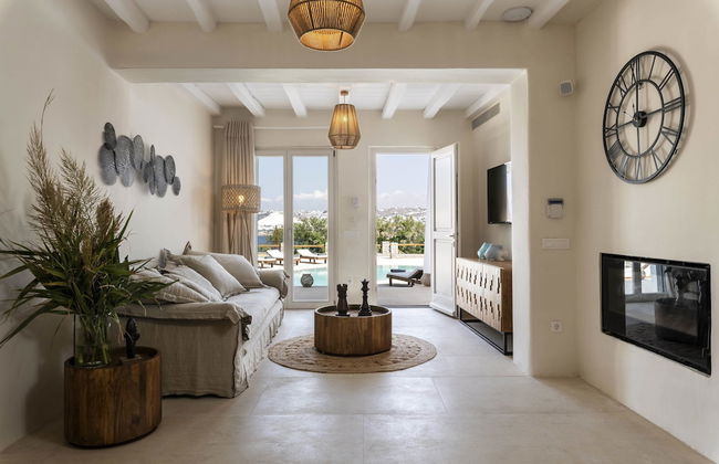 Villa Veneta at Ornos Sea View - Photo 8