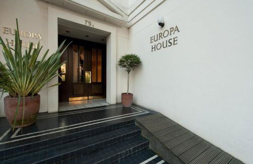 Europa House Apartments - Photo 11