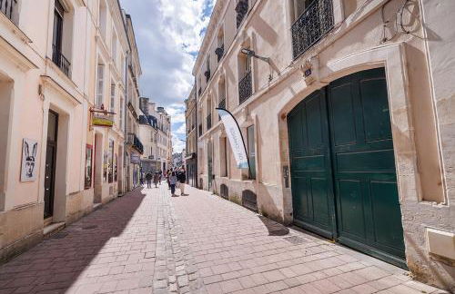"Aux Grandes Ecoles" Studio Premium cœur de Poitiers - Foto 15