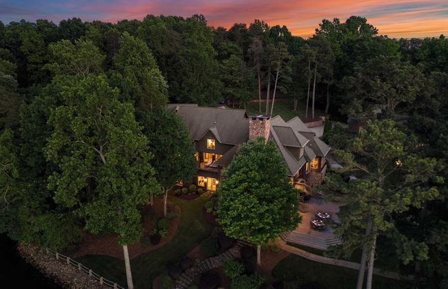 Lakefront, Private Dock+beach, Game Room Sunset Shores Resort: The Grand House - Foto 57