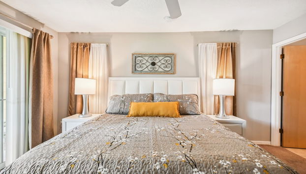 SPECTACULAR, NEW Professional Decor, Near Dis, NO Steps, Pool, Patio, LOW Rates! - Foto 2, Profilbild