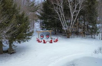 Lux estate! Hot tub, 8 acres, firepit, game room, private pond, EV, lots of privacy, 10 mins to town - Foto 30