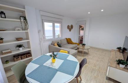 Elegant Sea View Apartment Near Beach & Train - Foto 8