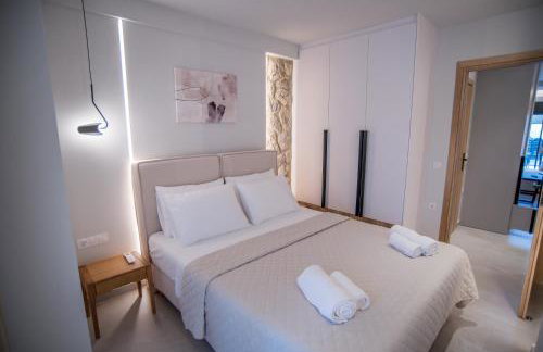 Aqua Lora - Photo 33