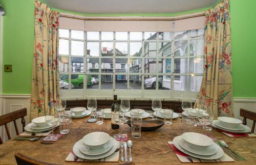 Spacious home sleeps 9 - walker cyclist retreat - Pass the Keys - Foto 2