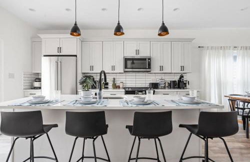 Hot Tub - Gym - Pizza Oven - PS5 - Ping Pong - 2MIN from DT - Foto 26