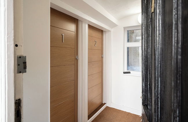 Gorgeous 1 BD in Central Cheltenham - Foto 1