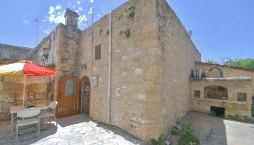 Stone house - Photo 3