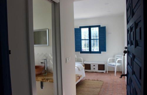 Cortijo el Puente - Photo 14