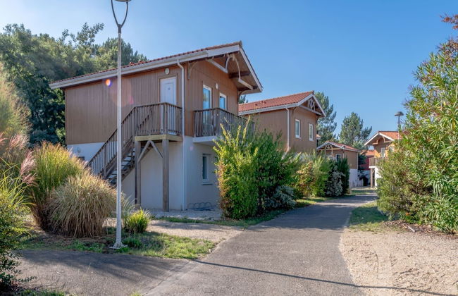 House Near Lake Biscarrosse - Photo 26