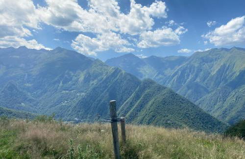 Le fleuri ensoleillé de Guzet - Foto 17