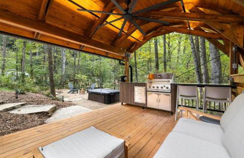 Luxury Airstream w hot tub, king bed, & grill - Foto 33