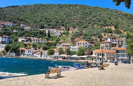 Heirlooms and Halos - Foto 58