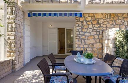 Rona Apartment Flower 1 and Flower 2 - Foto 15