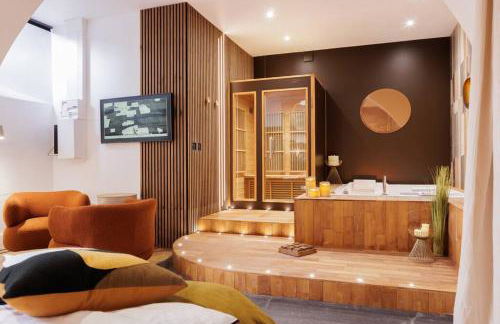 La suite du 21 - jacuzzi - sauna - centre ville - Foto 18