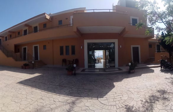 Finiki Plaza - Photo 58