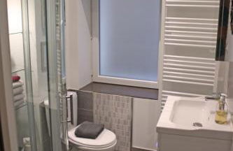 Bel appartement indépendant centre de Magny-Cours avec parking - Photo 5