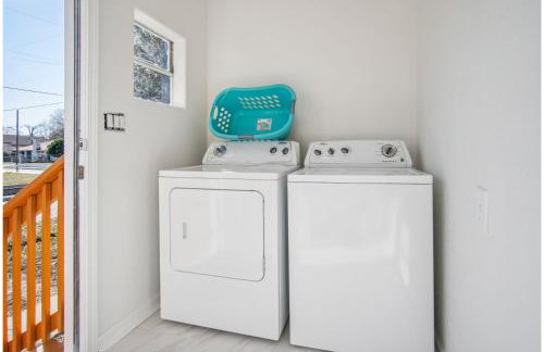 Cozy Historic Gem: 5 Mins to Downtown SA - Foto 29