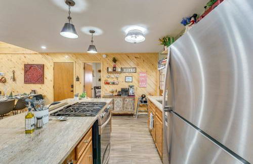 Less Than 1 Mi to Skiing Family-Friendly Red River Haven - Foto 10