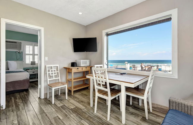 Shoreline Suites & Cabana Cottages - Foto 32